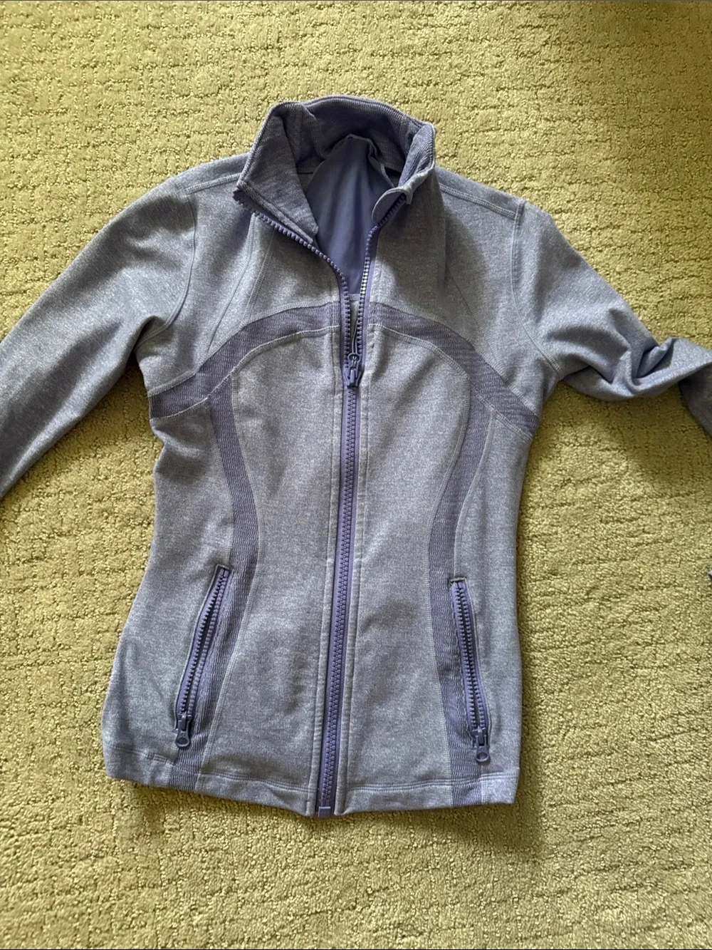 like new lululemon athletica Heathered Light purple Full-Zip Jacket